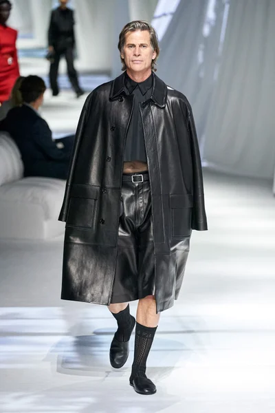 Look 42